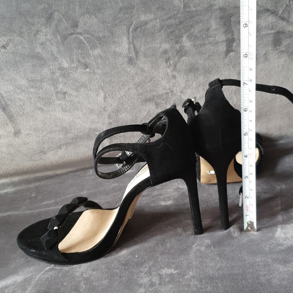 Massimo Dutti Heels - Picture 2 of 5